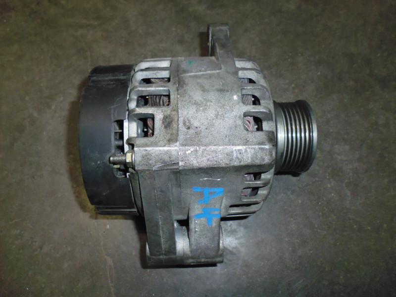 Alternatore per Audi A4 2.0...