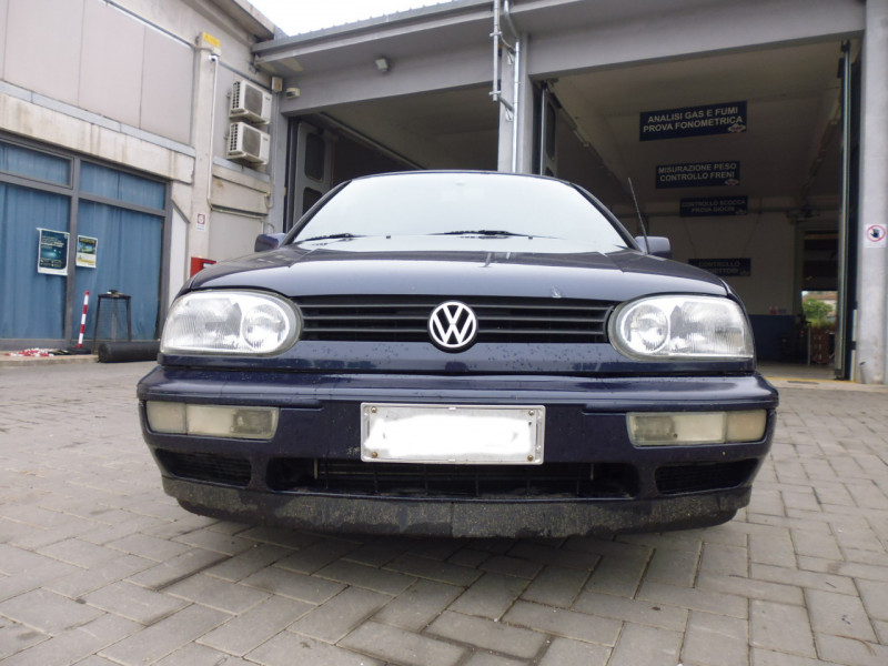 Volkswagen Golf III Cabrio...