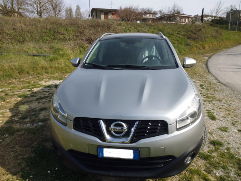 Nissan Qashqai + 2 1.5 dci...