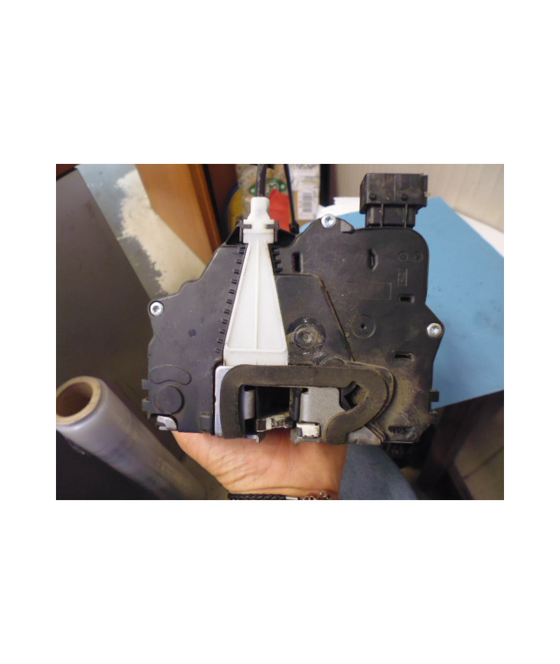 Maniglia Bagagliaio Plug And Play Maniglia Bagagliaio HpLive Per Skoda - Octavia, Superb, Kodiaq 2015-2022 Ricambio Portellone Octavia