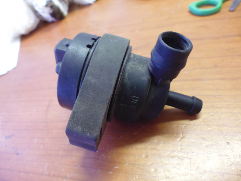 Prestazioni Motore Ottimizzate Valvola Vanos Solenoide BMW 11361432532 - Per Serie 3 E46, Serie 5 E39/E60, X5, X3, Z4 Compatibile E46 E39 E53