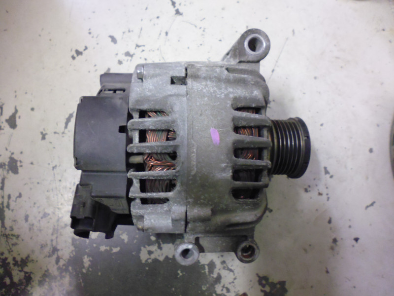 Alternatore Valeo V7576513...