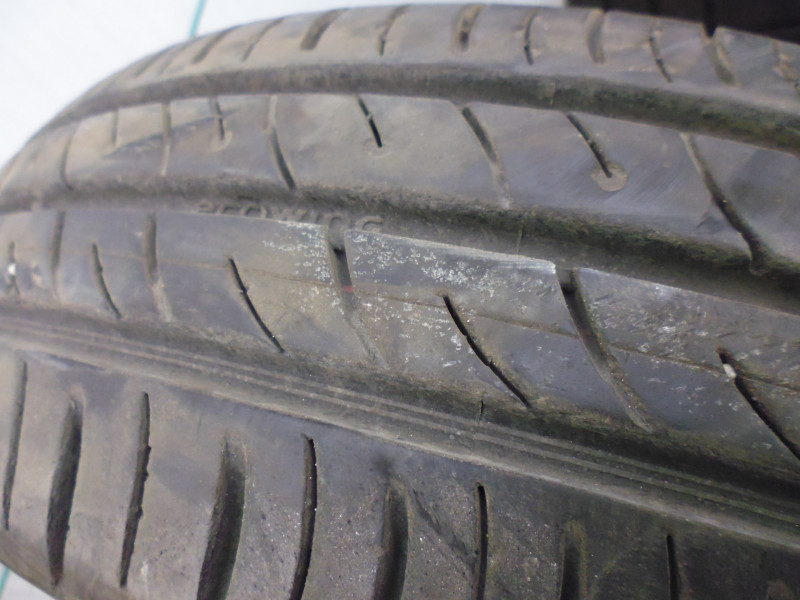 Pneumatico Kumho Ecowing...