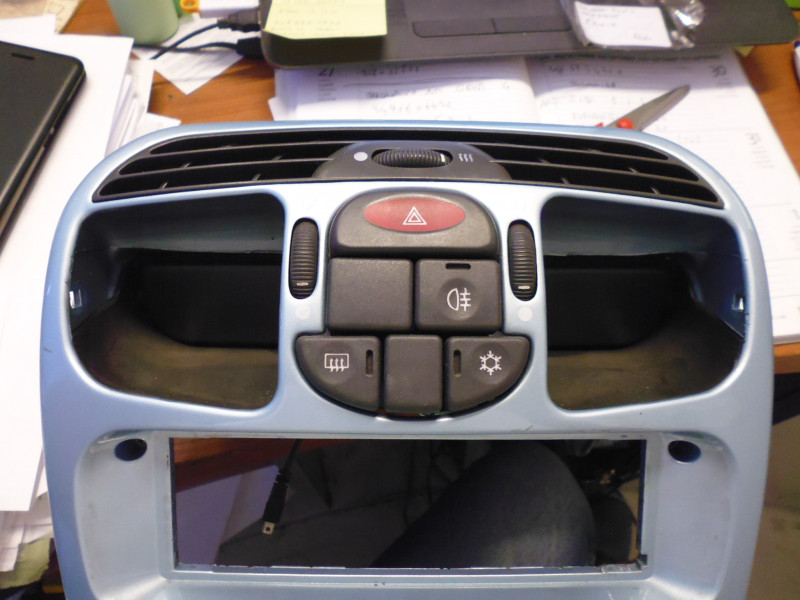 Consolle centrale Lancia Y...