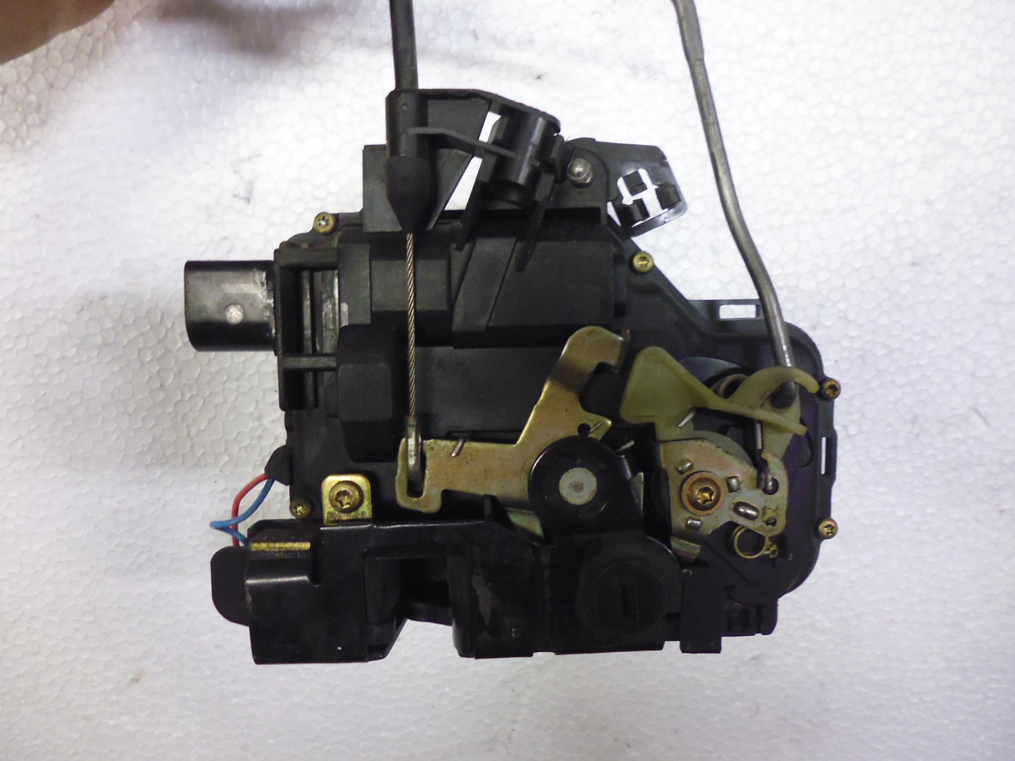 SISTEMI DI CHIUSURA PER PORTE DI TRANSITO PEDONALE - ASG5