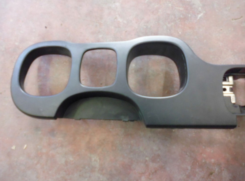 Cornice strumenti plancia...